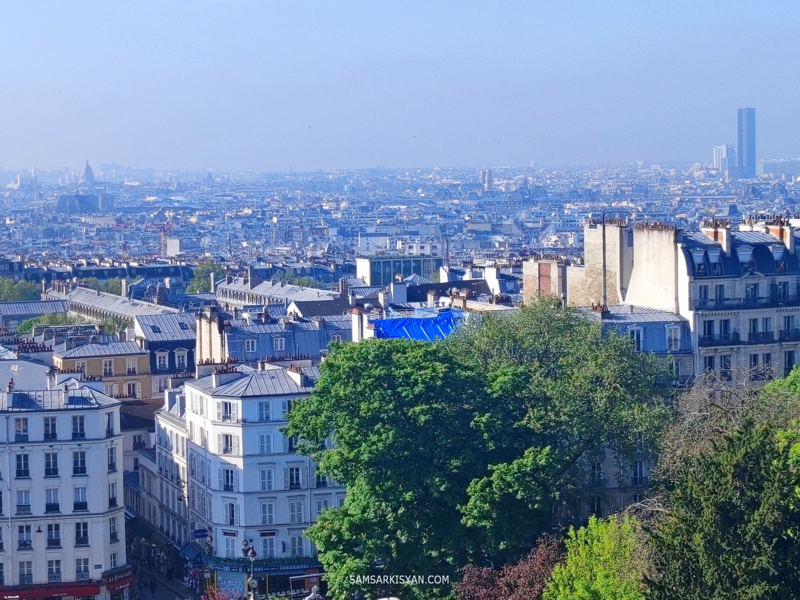 Best Rooftop Restaurants in Paris with a View