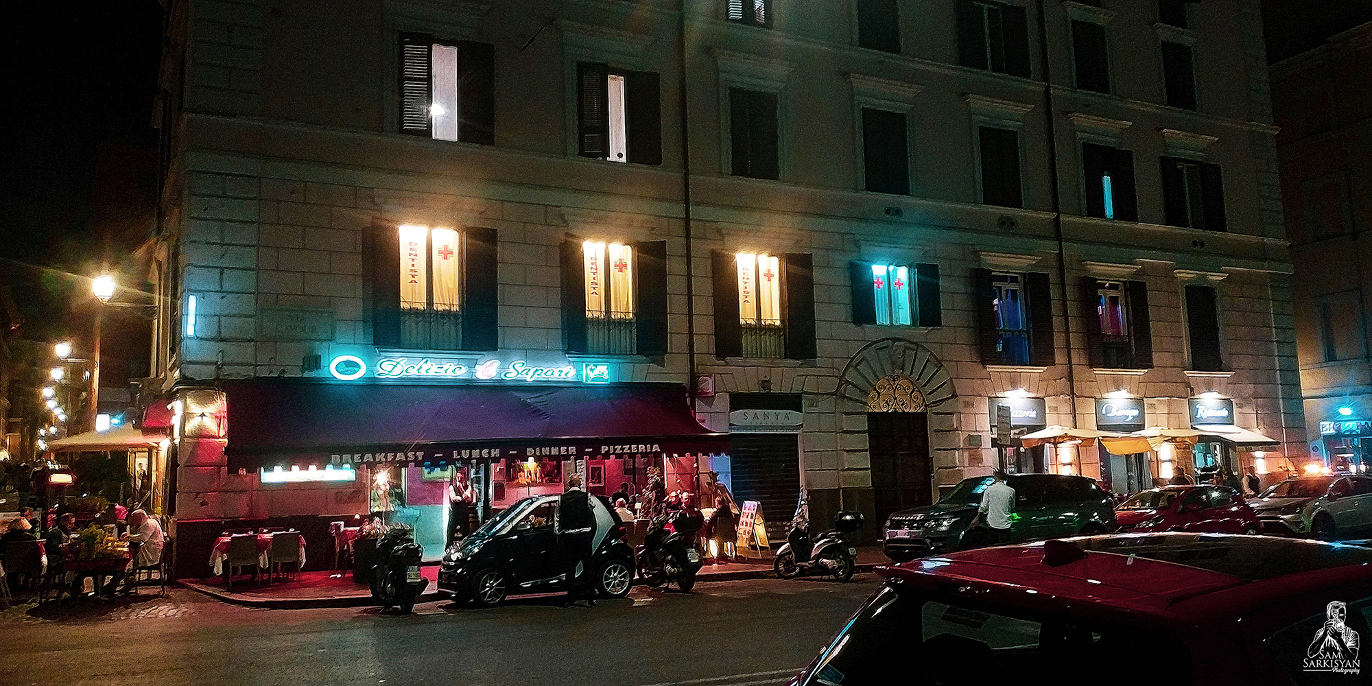 Night view of Rome, pizzeria