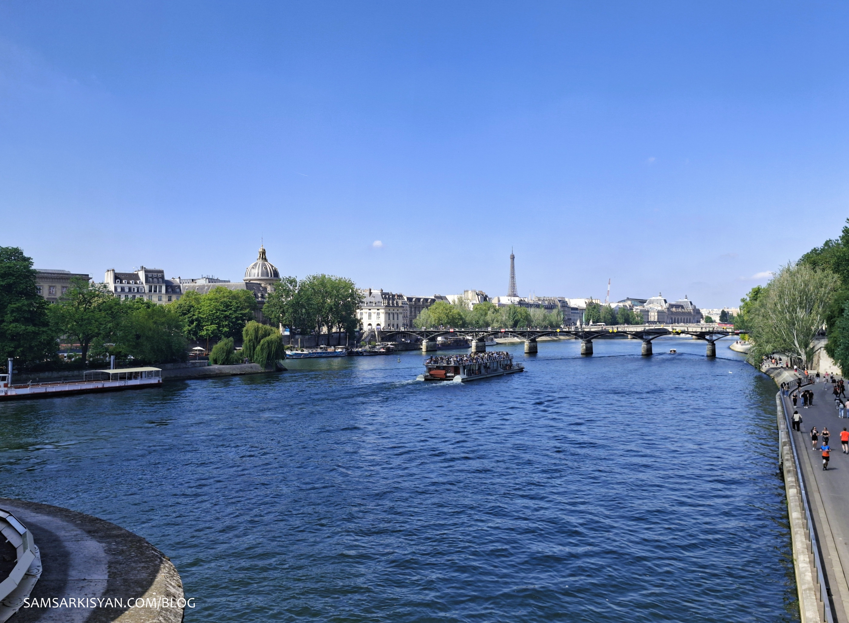 View of the Eiffel Tower from Pont Neuf