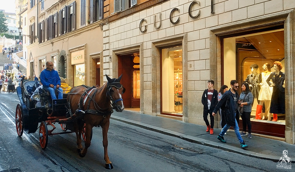 Eternal city's street, Gucci, Rome