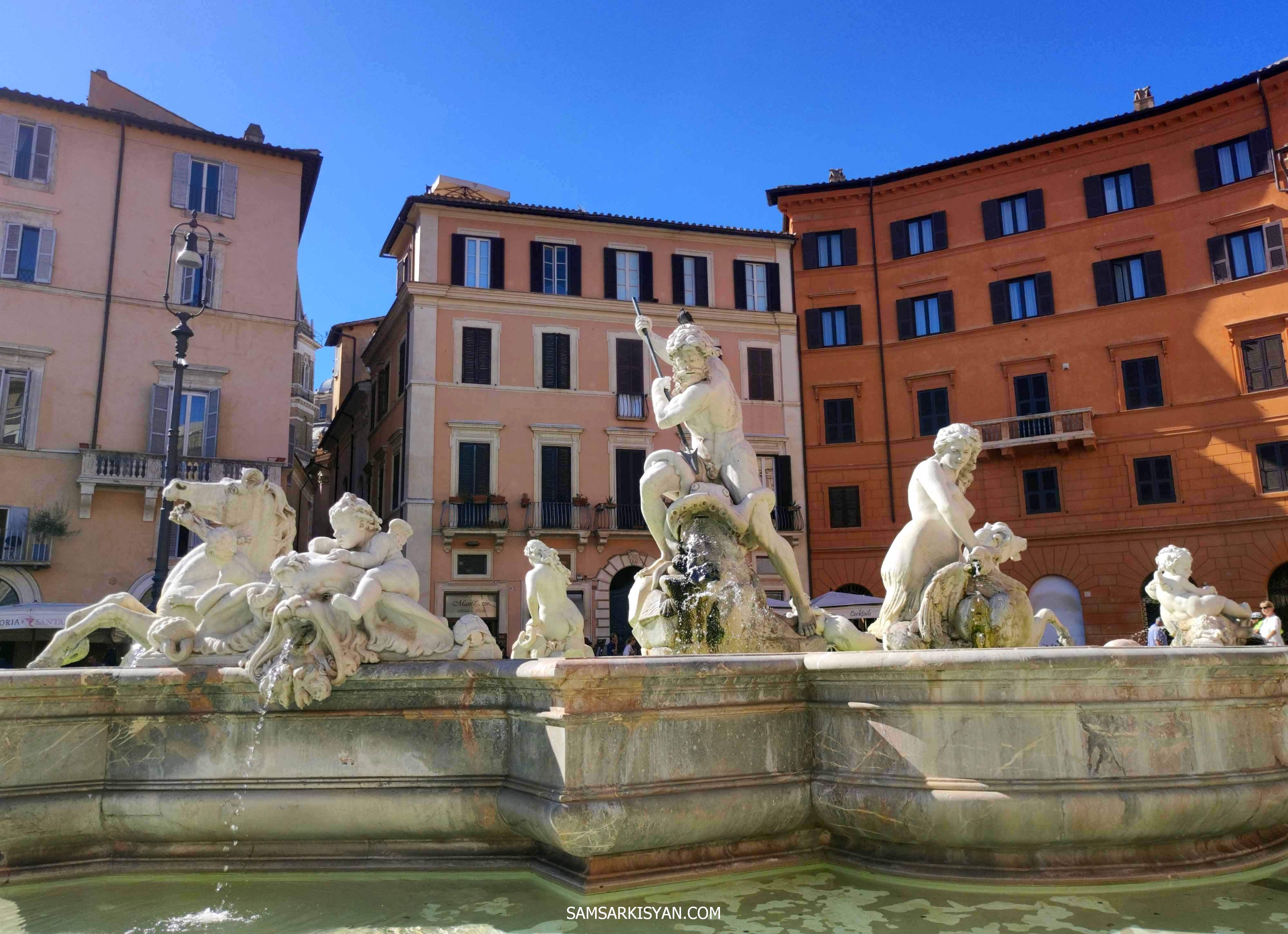 Neptune Fountain, Piazza Navona