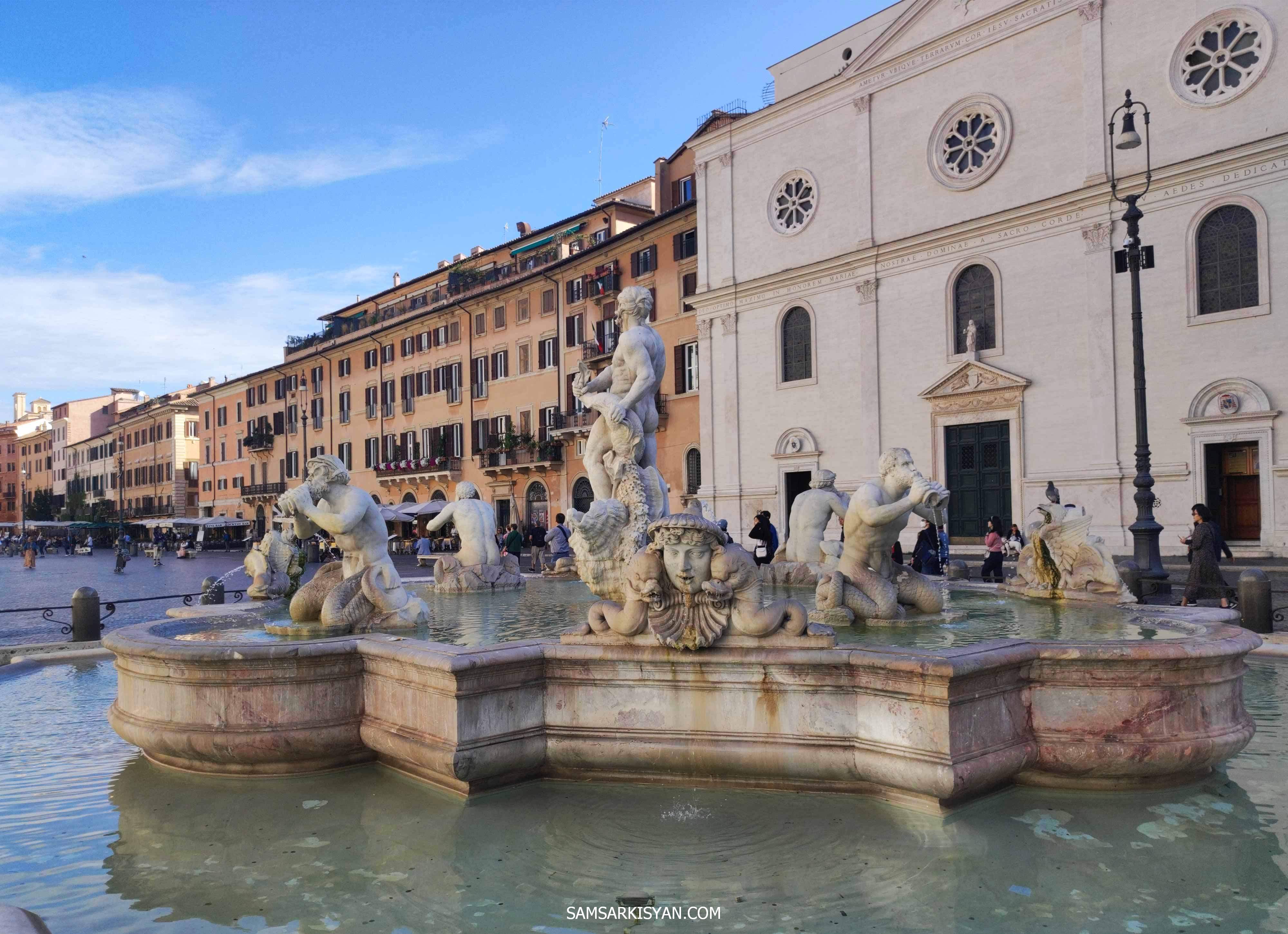 Neptune Fountain, Piazza Navona